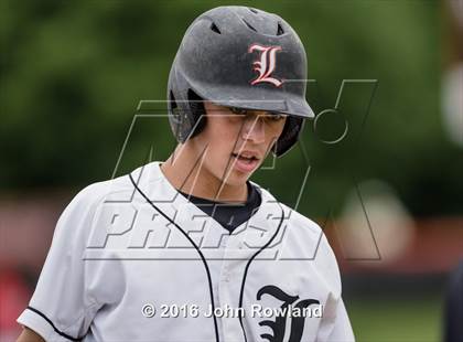 Thumbnail 2 in Mundelein vs. Libertyville (IHSA 4A Regional Final) photogallery.