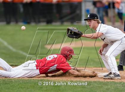 Thumbnail 2 in Mundelein vs. Libertyville (IHSA 4A Regional Final) photogallery.