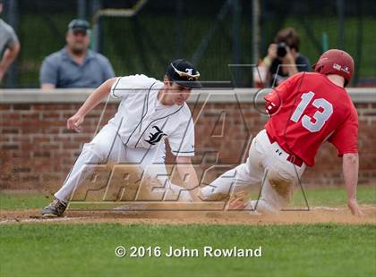 Thumbnail 2 in Mundelein vs. Libertyville (IHSA 4A Regional Final) photogallery.
