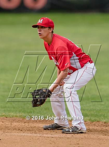 Thumbnail 1 in Mundelein vs. Libertyville (IHSA 4A Regional Final) photogallery.