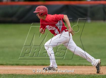 Thumbnail 2 in Mundelein vs. Libertyville (IHSA 4A Regional Final) photogallery.