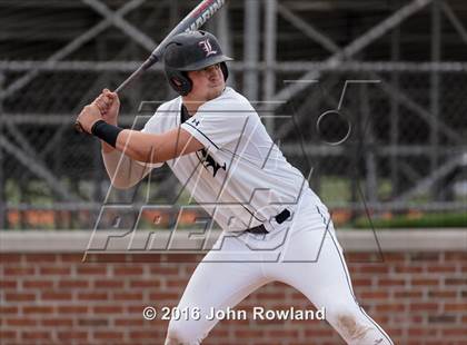 Thumbnail 1 in Mundelein vs. Libertyville (IHSA 4A Regional Final) photogallery.