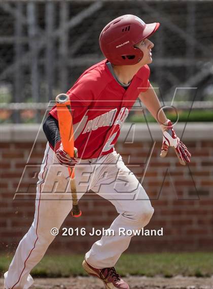 Thumbnail 3 in Mundelein vs. Libertyville (IHSA 4A Regional Final) photogallery.