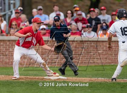 Thumbnail 2 in Mundelein vs. Libertyville (IHSA 4A Regional Final) photogallery.