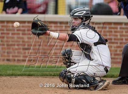 Thumbnail 2 in Mundelein vs. Libertyville (IHSA 4A Regional Final) photogallery.