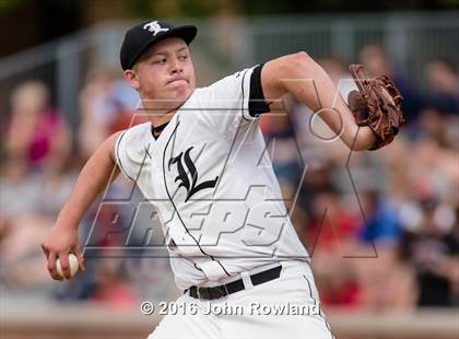 Thumbnail 1 in Mundelein vs. Libertyville (IHSA 4A Regional Final) photogallery.