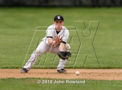 Thumbnail 3 in Mundelein vs. Libertyville (IHSA 4A Regional Final) photogallery.