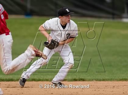Thumbnail 1 in Mundelein vs. Libertyville (IHSA 4A Regional Final) photogallery.