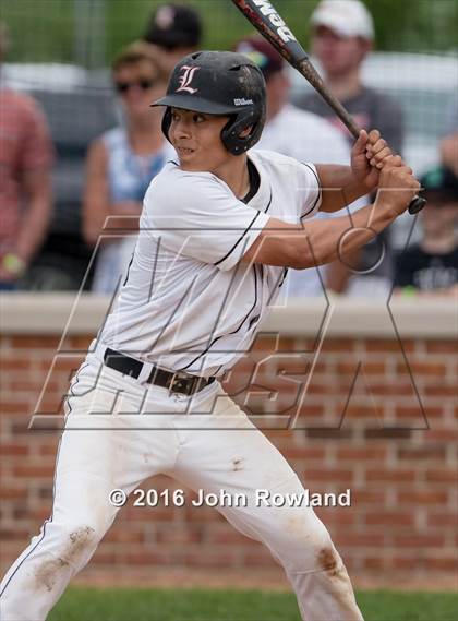 Thumbnail 2 in Mundelein vs. Libertyville (IHSA 4A Regional Final) photogallery.