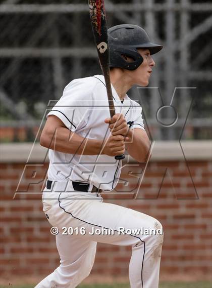 Thumbnail 3 in Mundelein vs. Libertyville (IHSA 4A Regional Final) photogallery.