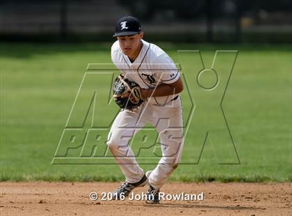 Thumbnail 1 in Mundelein vs. Libertyville (IHSA 4A Regional Final) photogallery.