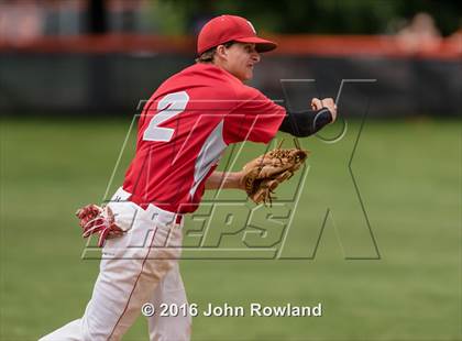 Thumbnail 1 in Mundelein vs. Libertyville (IHSA 4A Regional Final) photogallery.