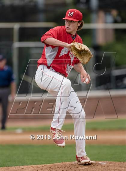 Thumbnail 3 in Mundelein vs. Libertyville (IHSA 4A Regional Final) photogallery.