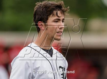 Thumbnail 3 in Mundelein vs. Libertyville (IHSA 4A Regional Final) photogallery.
