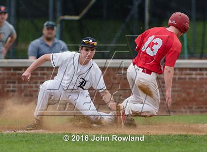 Thumbnail 3 in Mundelein vs. Libertyville (IHSA 4A Regional Final) photogallery.