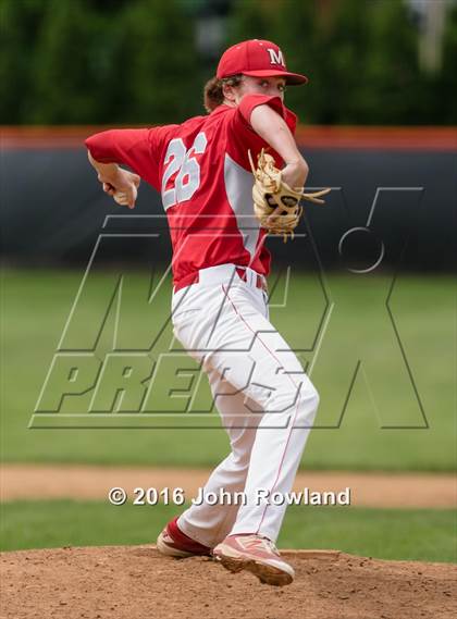Thumbnail 3 in Mundelein vs. Libertyville (IHSA 4A Regional Final) photogallery.