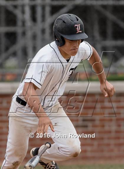 Thumbnail 1 in Mundelein vs. Libertyville (IHSA 4A Regional Final) photogallery.