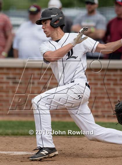 Thumbnail 2 in Mundelein vs. Libertyville (IHSA 4A Regional Final) photogallery.
