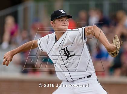 Thumbnail 2 in Mundelein vs. Libertyville (IHSA 4A Regional Final) photogallery.