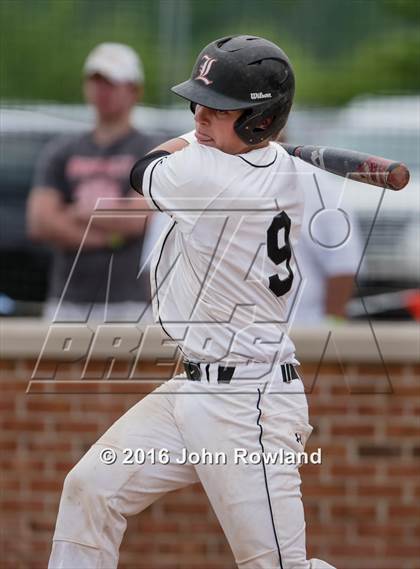 Thumbnail 2 in Mundelein vs. Libertyville (IHSA 4A Regional Final) photogallery.