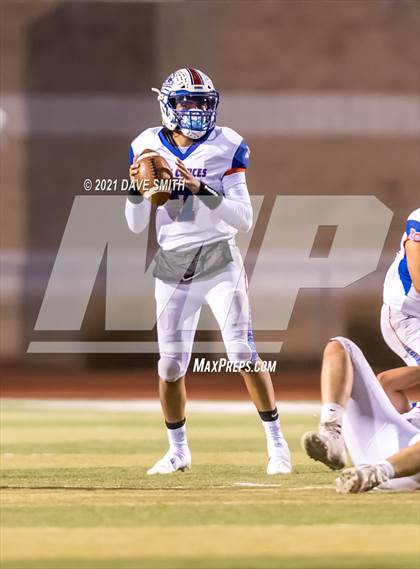Thumbnail 3 in Onate @ Las Cruces photogallery.