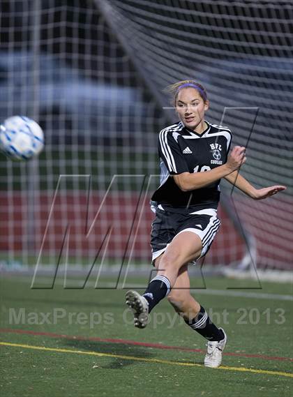 Thumbnail 2 in Honeoye Falls-Lima vs. Williamsville South (NYSPHSAA Class A Quarterfinal) photogallery.