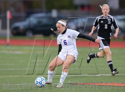 Thumbnail 3 in Honeoye Falls-Lima vs. Williamsville South (NYSPHSAA Class A Quarterfinal) photogallery.