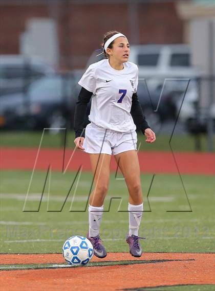 Thumbnail 2 in Honeoye Falls-Lima vs. Williamsville South (NYSPHSAA Class A Quarterfinal) photogallery.
