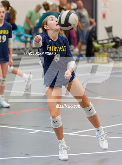 Thumbnail 3 in Rochester vs. Fairfield (Warsaw Invite) photogallery.