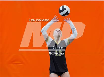 Thumbnail 2 in Rochester vs. Fairfield (Warsaw Invite) photogallery.