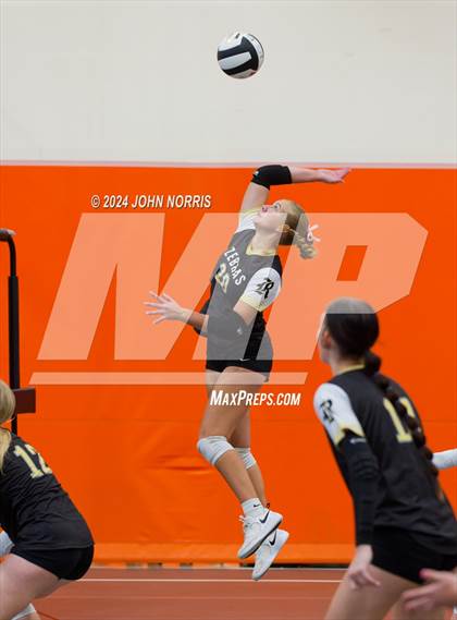 Thumbnail 2 in Rochester vs. Fairfield (Warsaw Invite) photogallery.