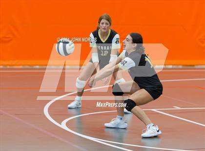 Thumbnail 2 in Rochester vs. Fairfield (Warsaw Invite) photogallery.