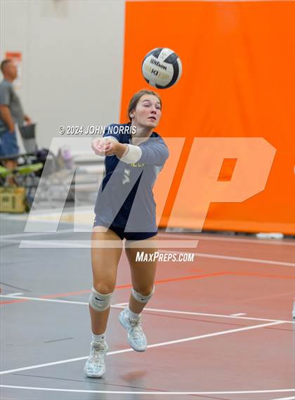 Thumbnail 1 in Rochester vs. Fairfield (Warsaw Invite) photogallery.