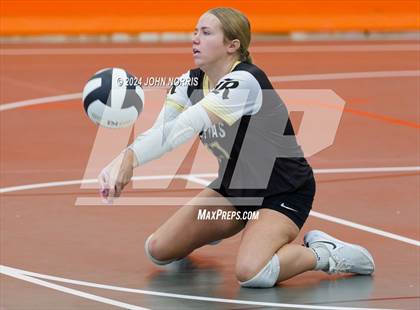 Thumbnail 1 in Rochester vs. Fairfield (Warsaw Invite) photogallery.