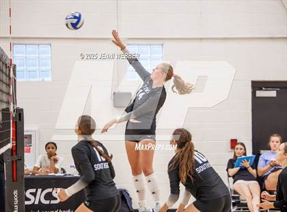 Thumbnail 2 in Papillion-LaVista South vs. South (Durango Fall Classic) photogallery.