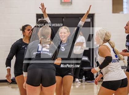 Thumbnail 3 in Papillion-LaVista South vs. South (Durango Fall Classic) photogallery.