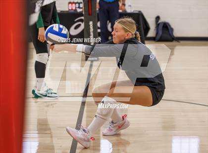 Thumbnail 2 in Papillion-LaVista South vs. South (Durango Fall Classic) photogallery.