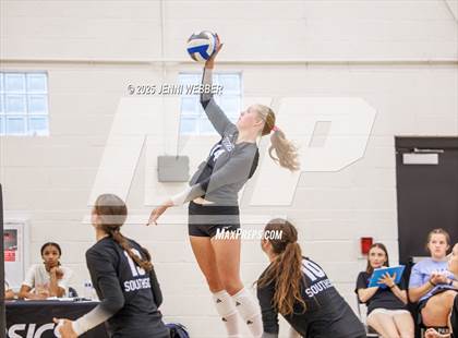 Thumbnail 1 in Papillion-LaVista South vs. South (Durango Fall Classic) photogallery.