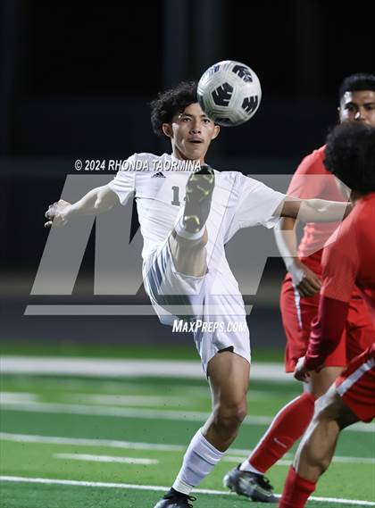 Thumbnail 2 in Sharpstown @ Terry (UIL Soccer 5A Region 3 Bi-District) photogallery.