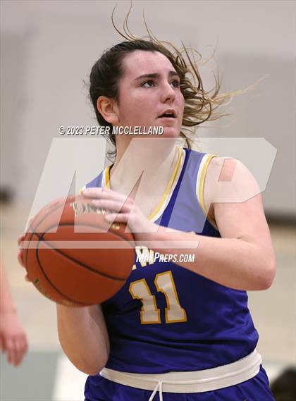 Thumbnail 3 in Norwood vs Pentucket Regional (MIAA Division 2 Round of 16) photogallery.