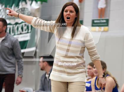Thumbnail 2 in Norwood vs Pentucket Regional (MIAA Division 2 Round of 16) photogallery.