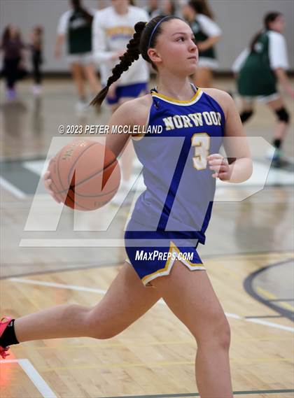 Thumbnail 1 in Norwood vs Pentucket Regional (MIAA Division 2 Round of 16) photogallery.
