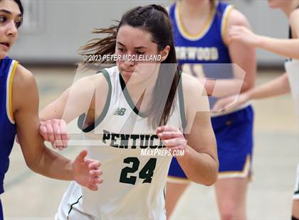 Thumbnail 2 in Norwood vs Pentucket Regional (MIAA Division 2 Round of 16) photogallery.