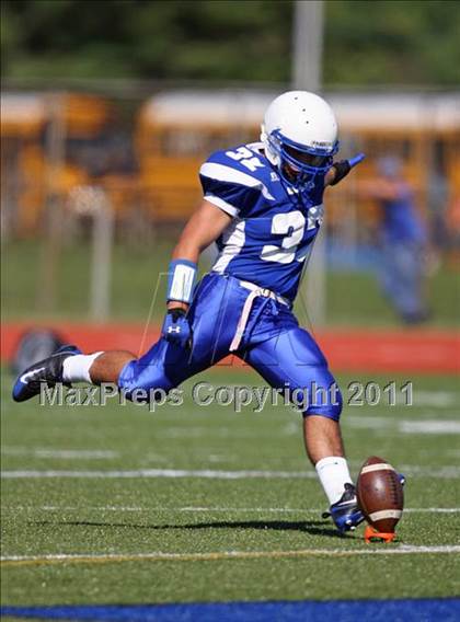 Thumbnail 3 in Simsbury @ Hall photogallery.