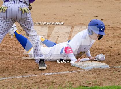 Thumbnail 3 in Hoover @ Muir photogallery.