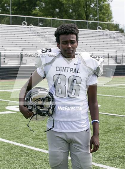 Thumbnail 1 in Westerville Central Picture Day photogallery.