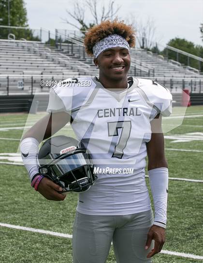 Thumbnail 3 in Westerville Central Picture Day photogallery.