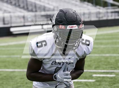 Thumbnail 3 in Westerville Central Picture Day photogallery.