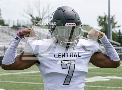 Thumbnail 1 in Westerville Central Picture Day photogallery.