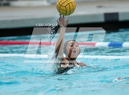 Thumbnail 3 in Terra Linda vs Moreau Catholic (Battle of the Bay) photogallery.